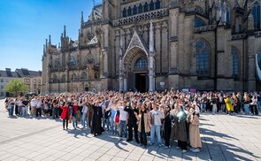 Wallfahrt der oberösterreichischen Maturant:innen zum Mariendom